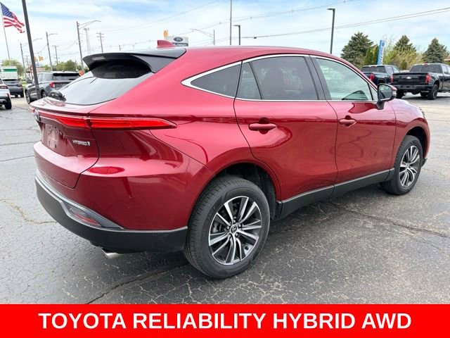 Used 2022 Toyota Venza LE AWD/4WD image 8