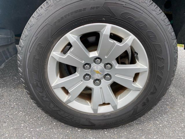 Used 2020 Chevrolet Colorado LT w/ Safety Package image 29