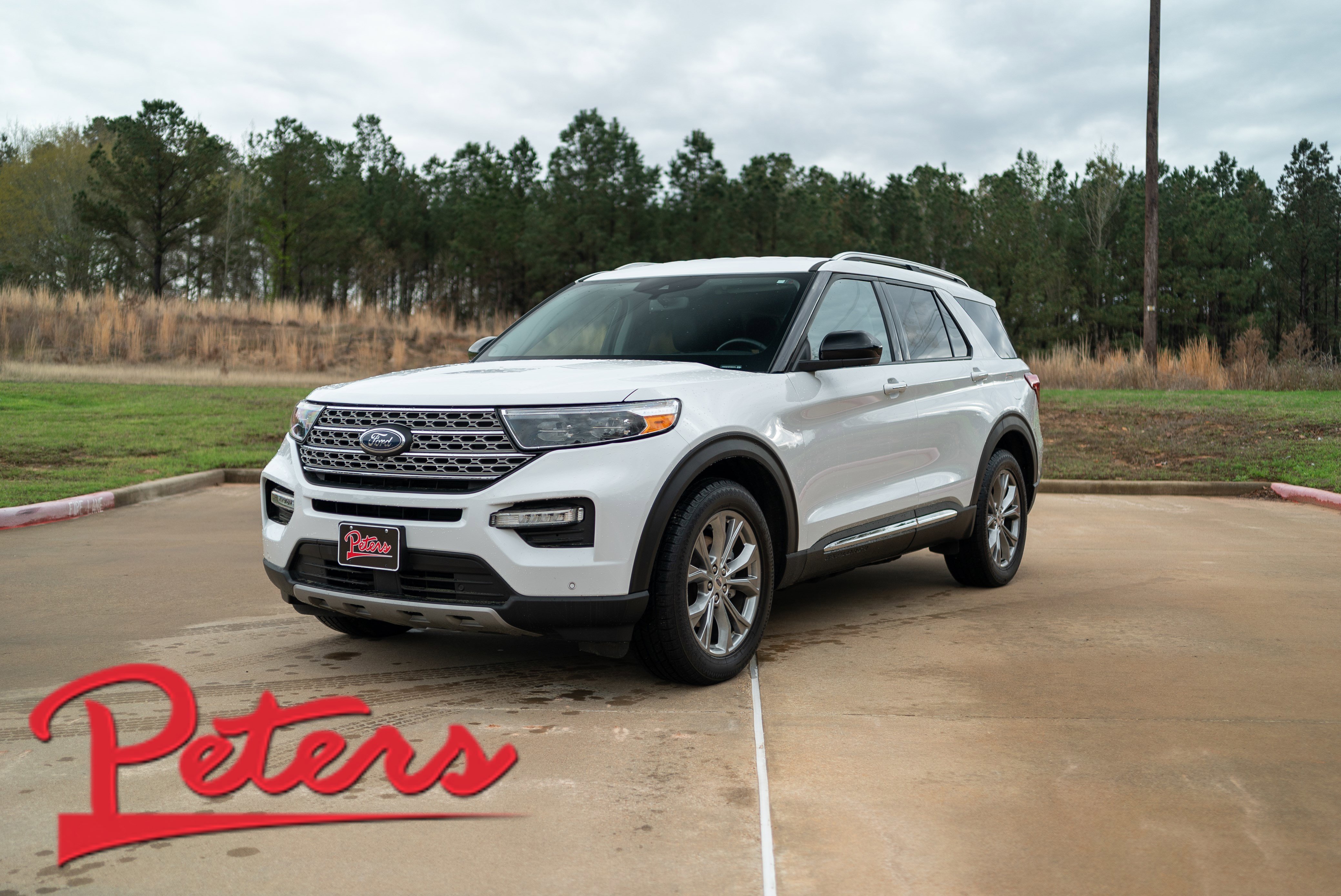 Used 2023 Ford Explorer Limited AWD/4WD image 1