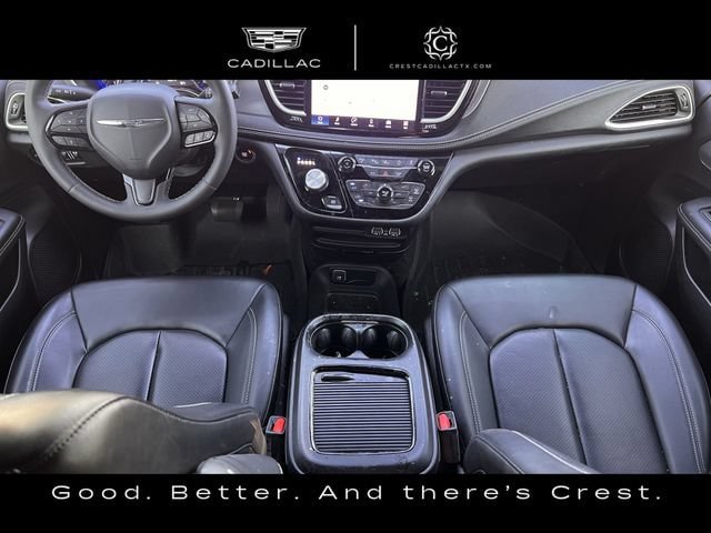 Used 2023 Chrysler Pacifica Touring-L w/ S Appearance Package FWD image 9