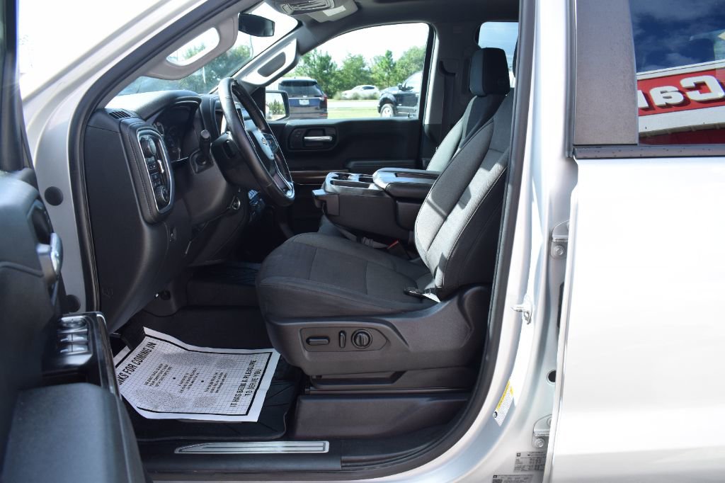 Used 2020 Chevrolet Silverado 1500 LT w/ All-Star Edition image 9