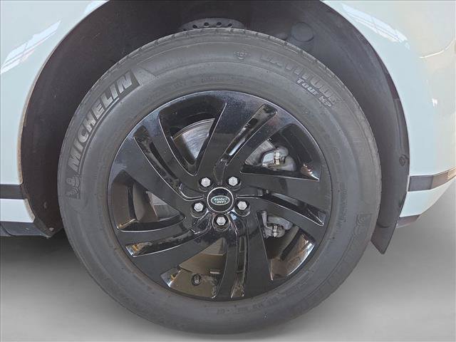 Used 2023 Land Rover Range Rover Evoque S AWD/4WD image 21