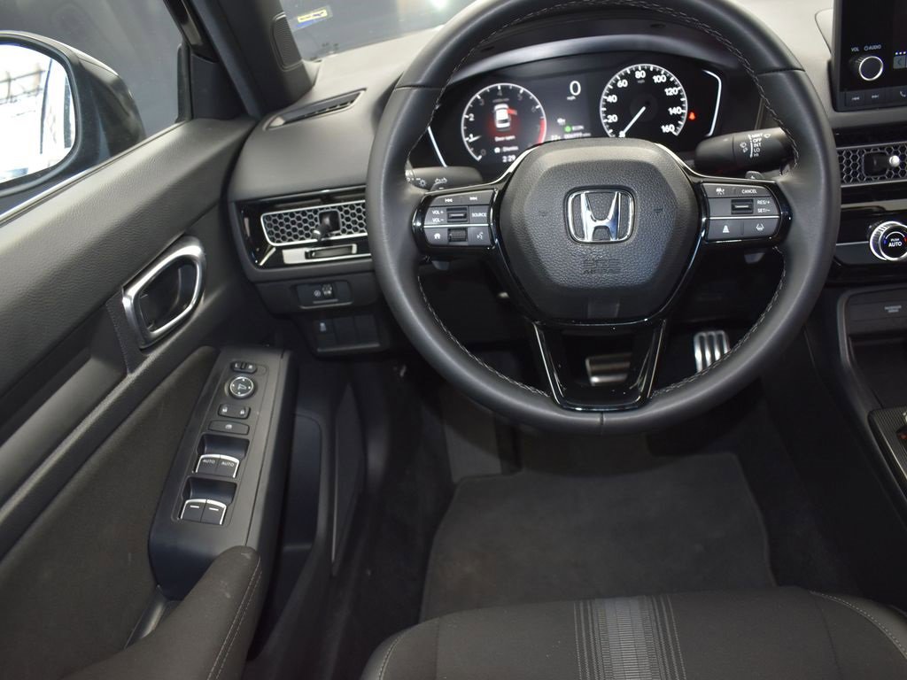 Used 2025 Honda Civic Sport image 30