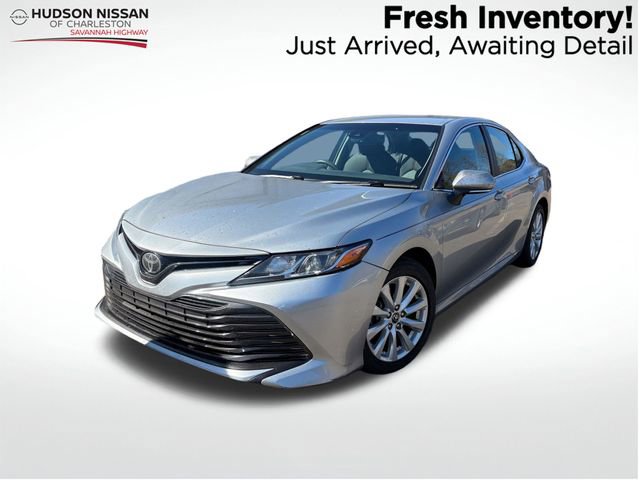 Used 2018 Toyota Camry LE w/ Convenience Package image 1