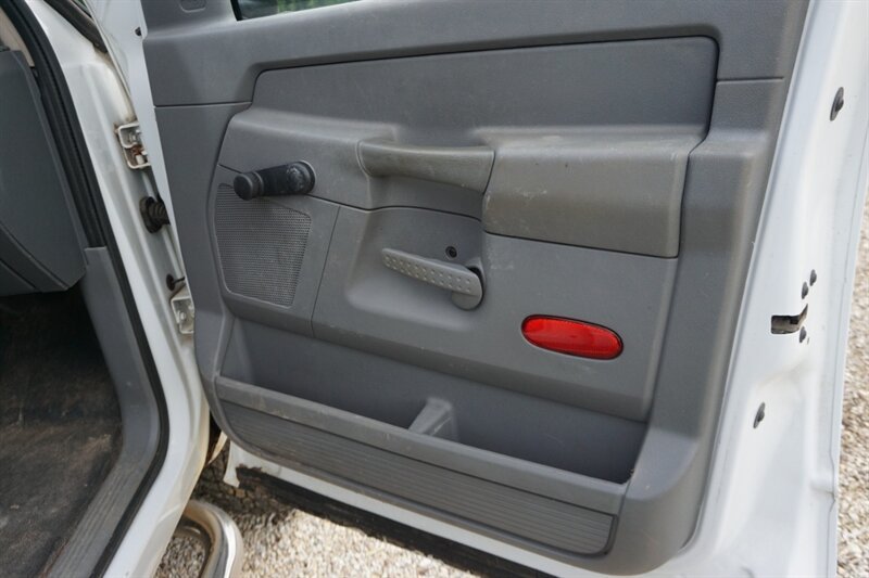 Used 2007 Dodge Ram 3500 Truck 2WD Quad Cab DRW w/ ST Decor Group image 26