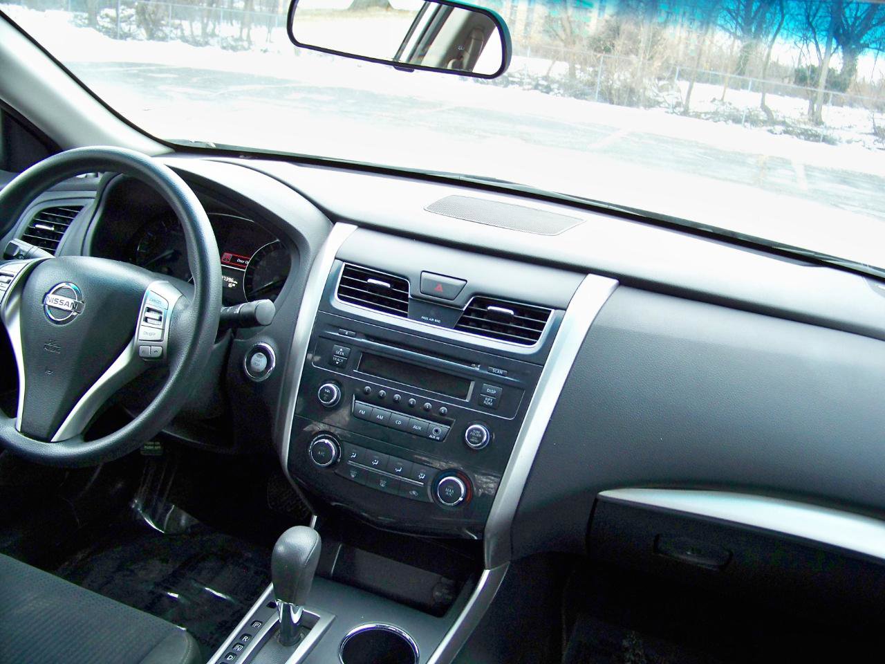 Used 2015 Nissan Altima 2.5 S w/ Power Driver Seat Package image 18