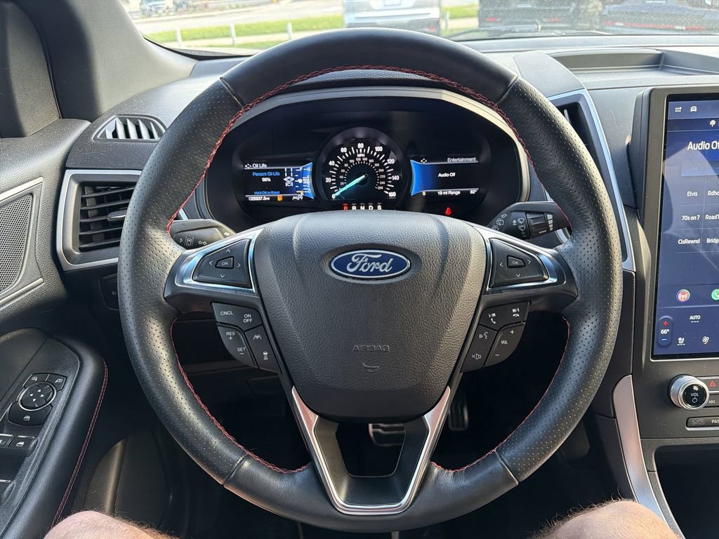 Used 2022 Ford Edge ST-Line w/ Cargo Accessory Package AWD/4WD image 11
