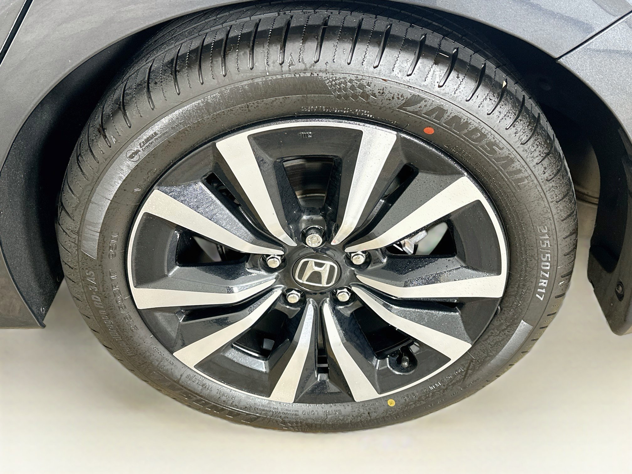 Used 2024 Honda Civic EX-L image 11