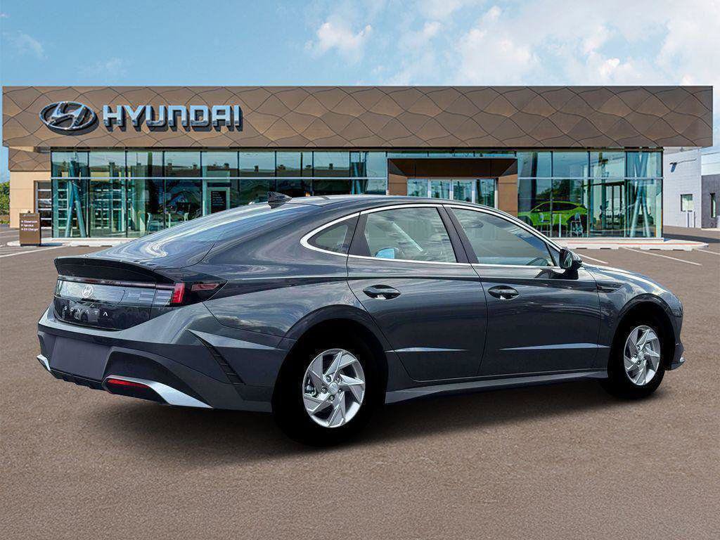 New 2026 Hyundai Sonata SE FWD image 8
