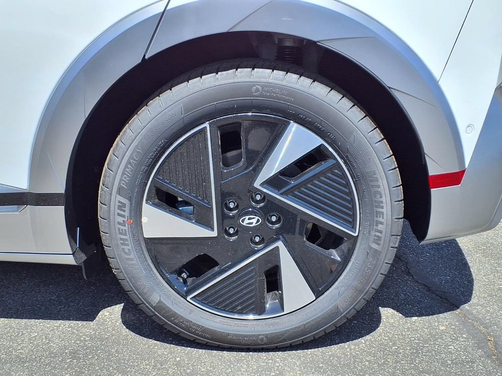 New 2026 Hyundai Ioniq 5 Limited RWD image 7