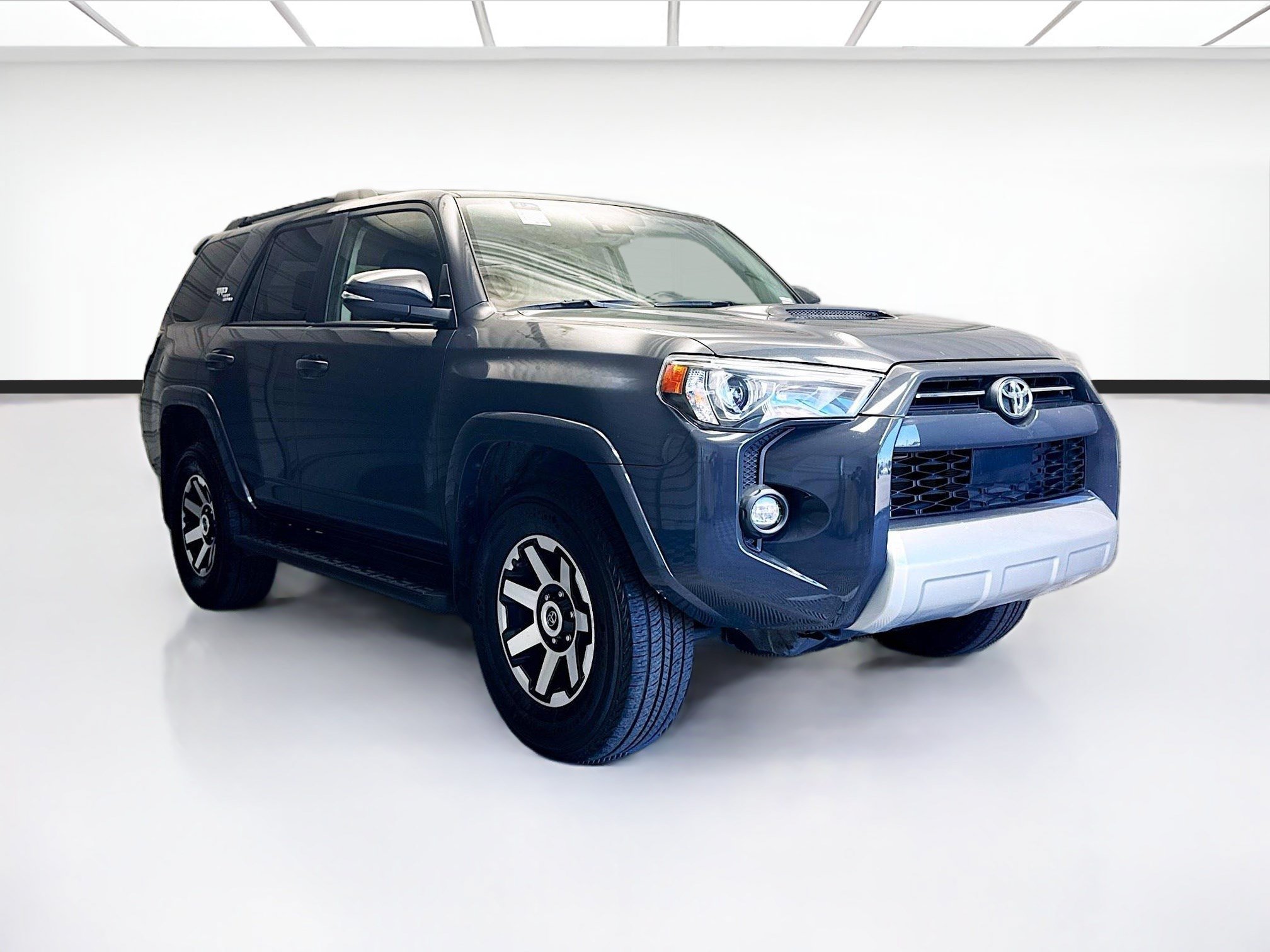 Used 2024 Toyota 4Runner TRD Off-Road Premium AWD/4WD image 3