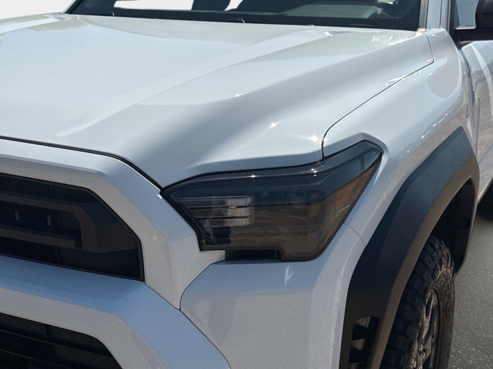 Used 2025 Toyota 4Runner SR5 AWD/4WD image 9