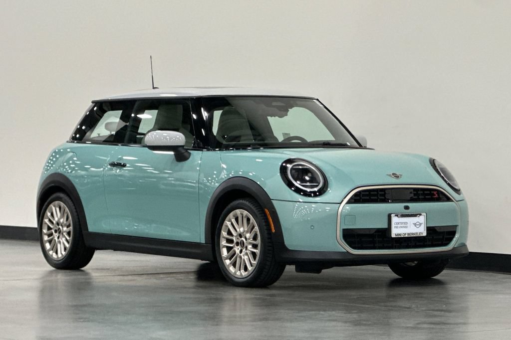 Used 2025 MINI Cooper S FWD image 2