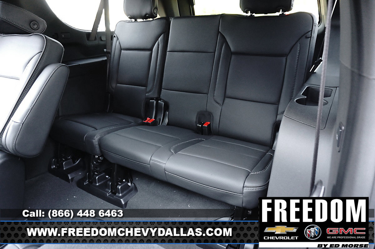 New 2025 GMC Yukon XL Denali w/ Denali Reserve Package image 15