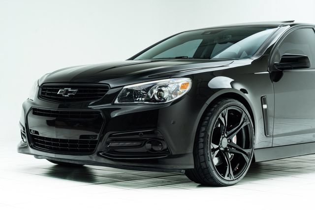 Used 2015 Chevrolet SS RWD image 10