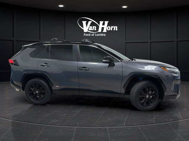 Used 2023 Toyota RAV4 XSE AWD/4WD image 8