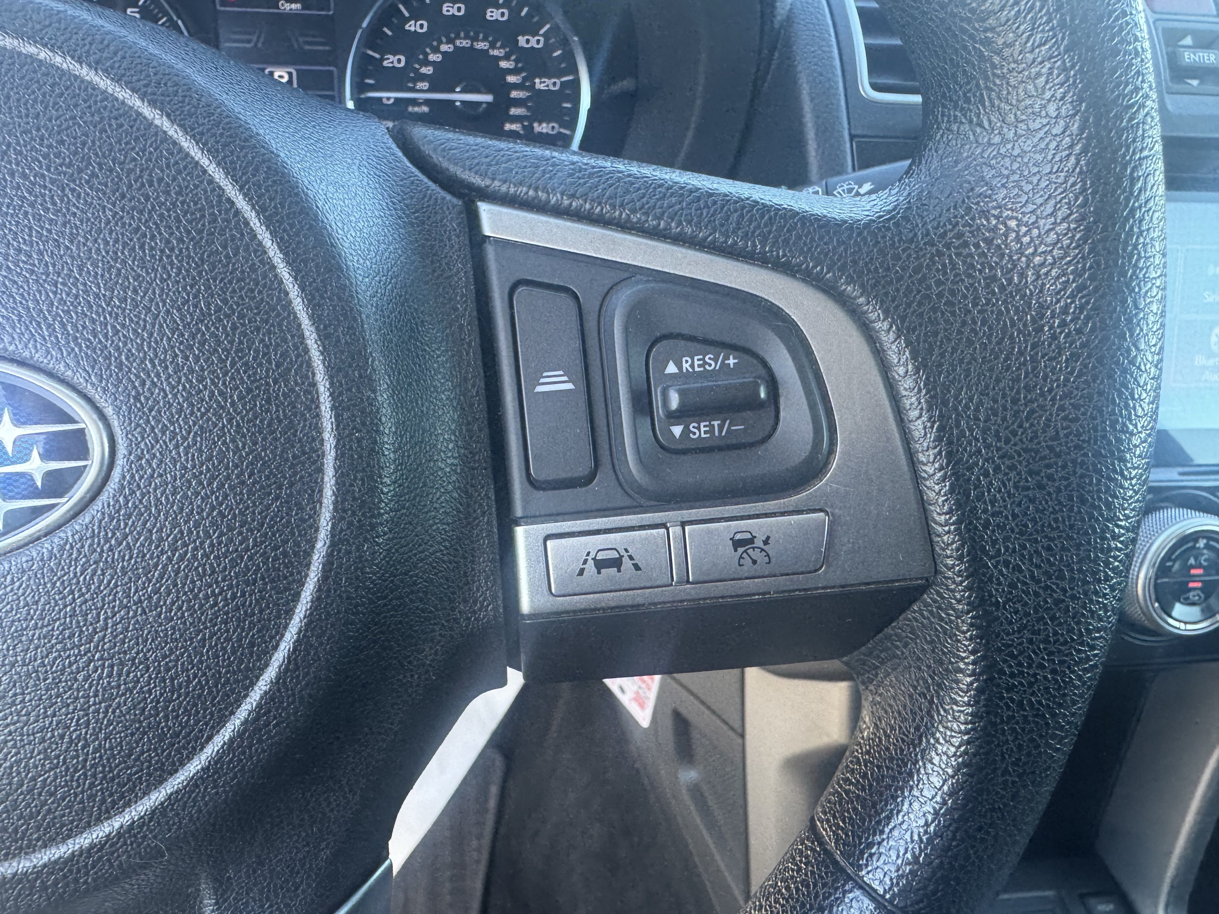Used 2018 Subaru Forester 2.5i Premium AWD/4WD image 19