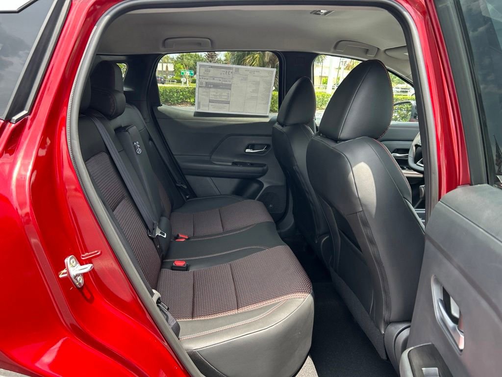 New 2026 Nissan Kicks SR FWD image 40