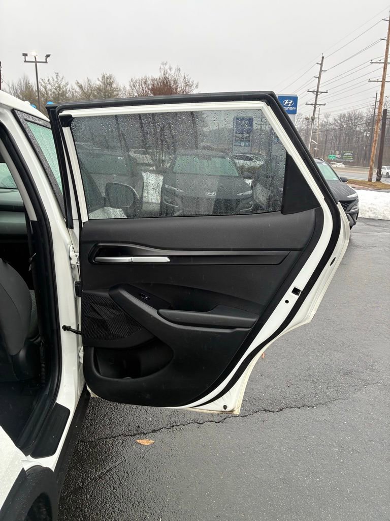 Used 2024 Kia Seltos LX image 44