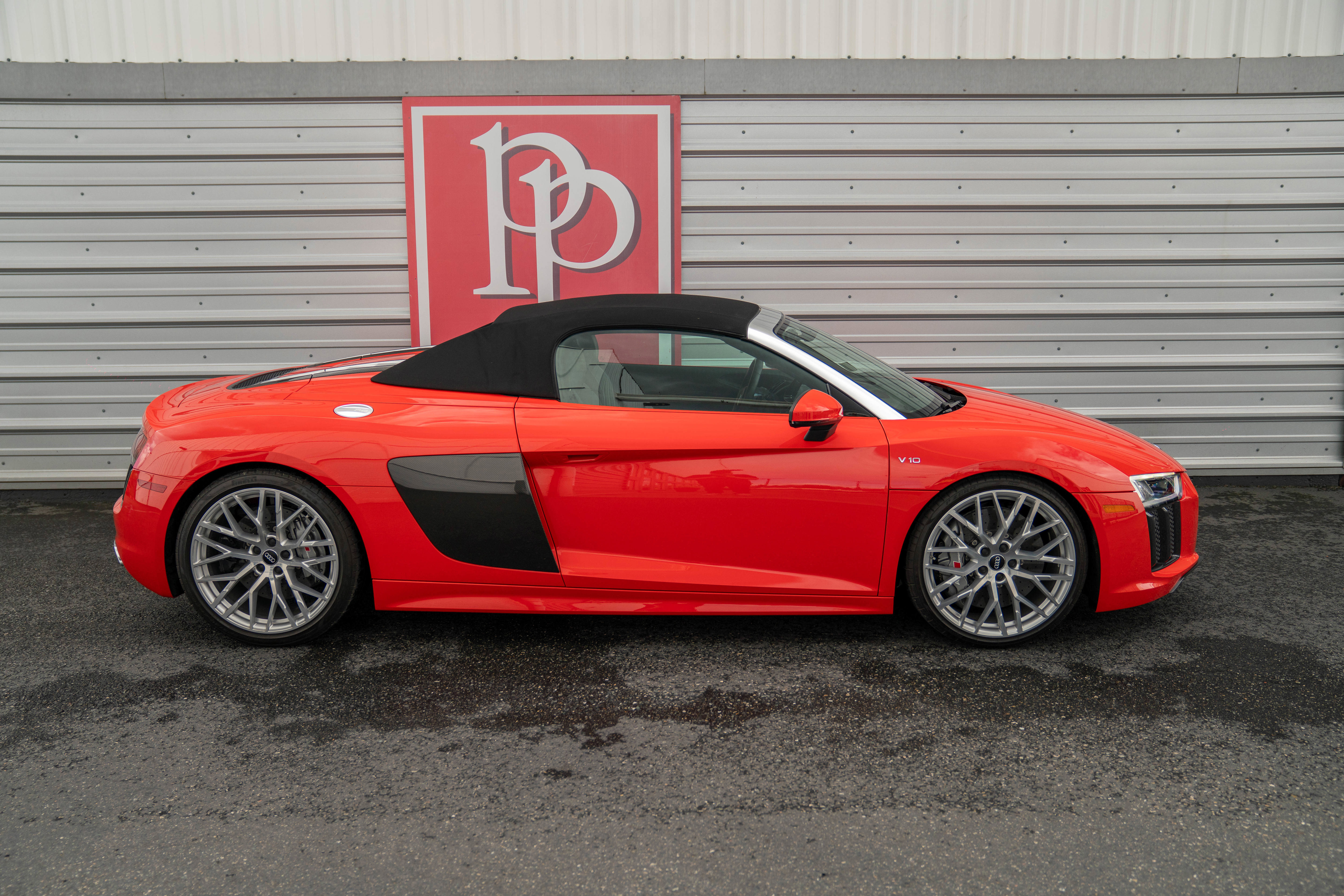 Used 2017 Audi R8 V10 image 43