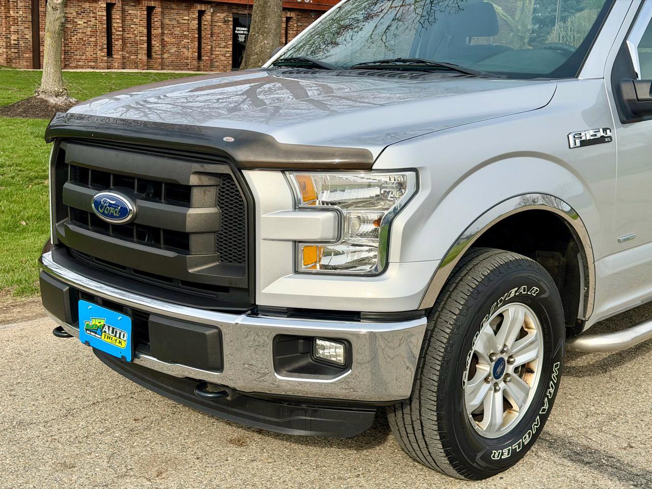 Used 2016 Ford F150 XL w/ Equipment Group 101A Mid image 10