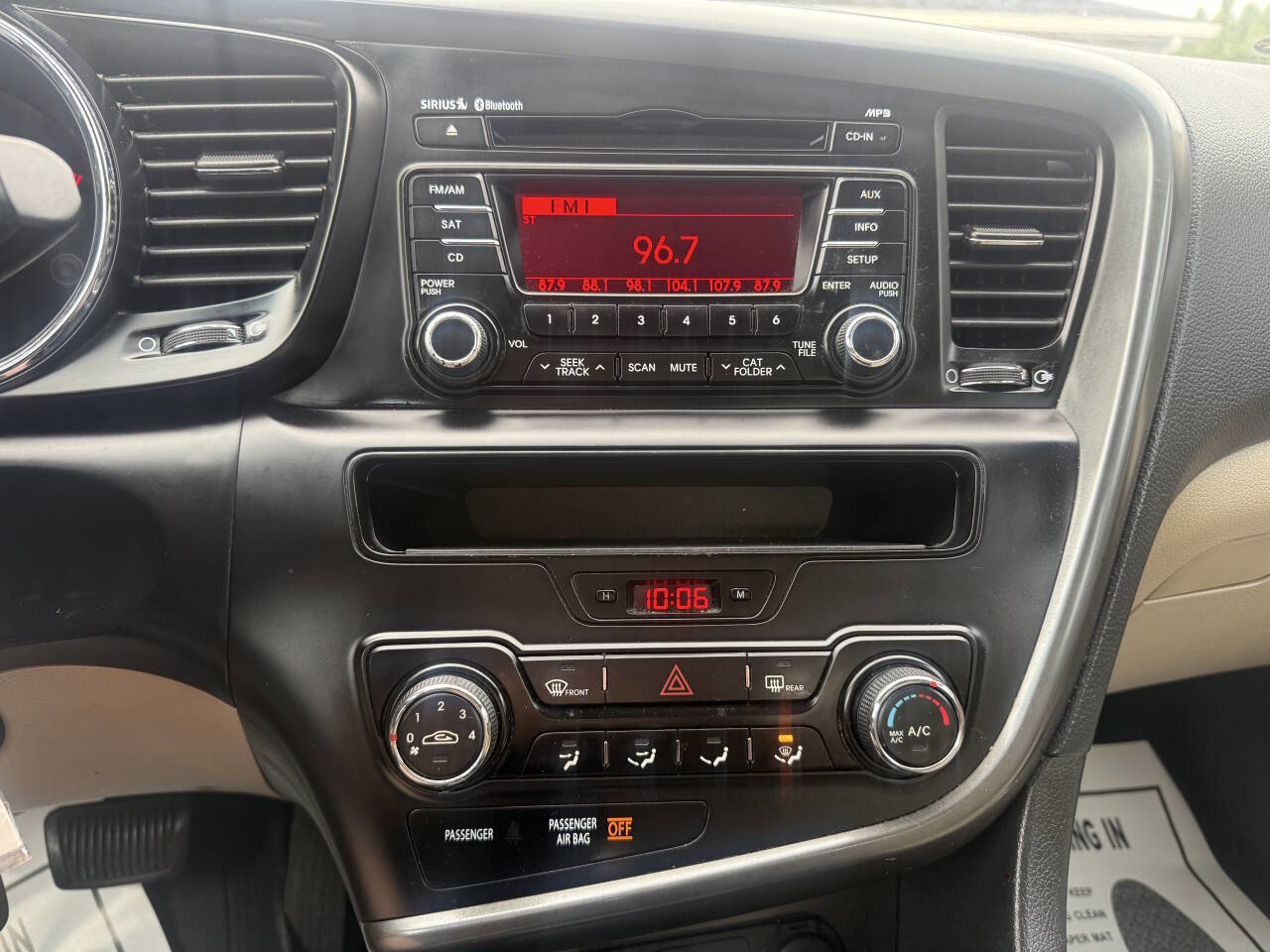 Used 2011 Kia Optima LX w/ Convenience Pkg FWD image 10