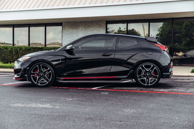 Used 2020 Hyundai Veloster N w/ Performance Package FWD image 10