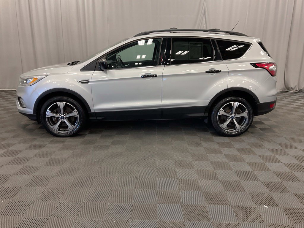 Used 2018 Ford Escape SEL w/ Ford Safe & Smart Package AWD/4WD image 14