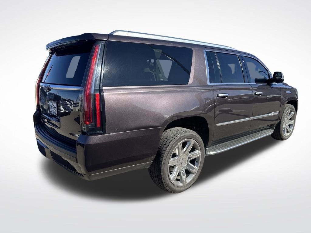 Used 2016 Cadillac Escalade ESV Luxury RWD image 5