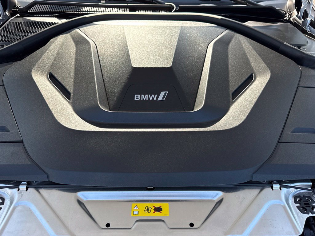 Used 2026 BMW i4 eDrive40 w/ Premium Package RWD image 33