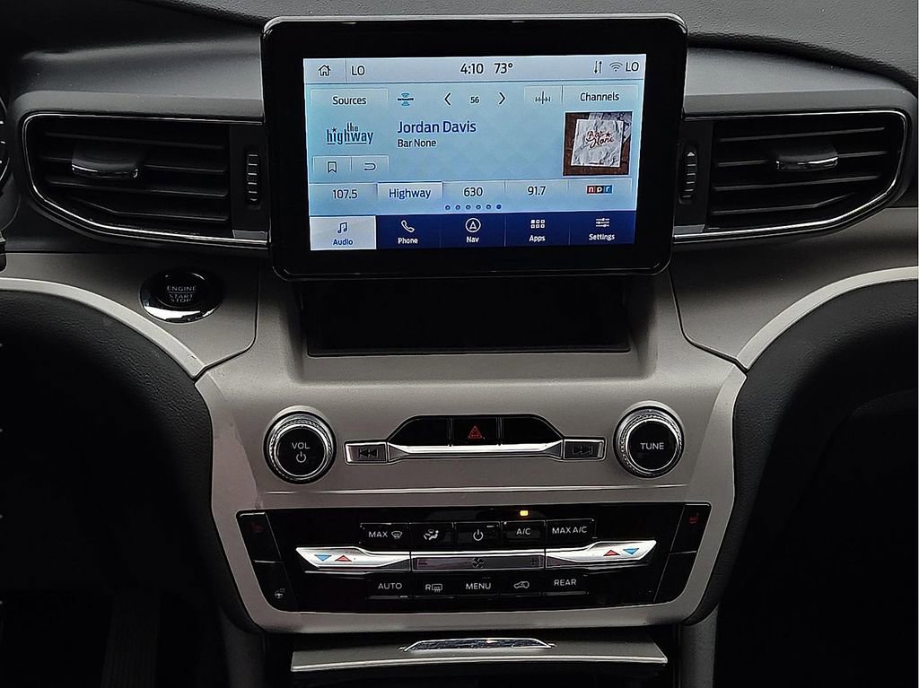 Used 2023 Ford Explorer XLT w/ Equipment Group 202A image 13