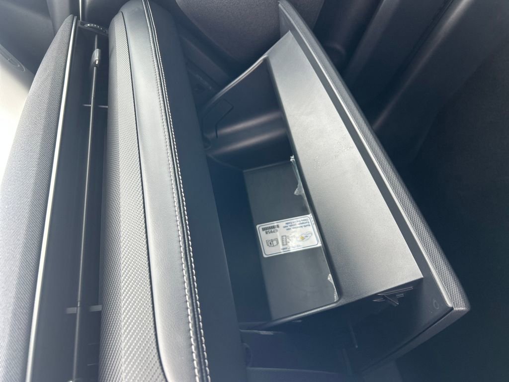 Used 2024 Ford Mustang Mach-E Select image 34