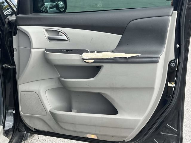 Used 2013 Honda Odyssey EX image 24