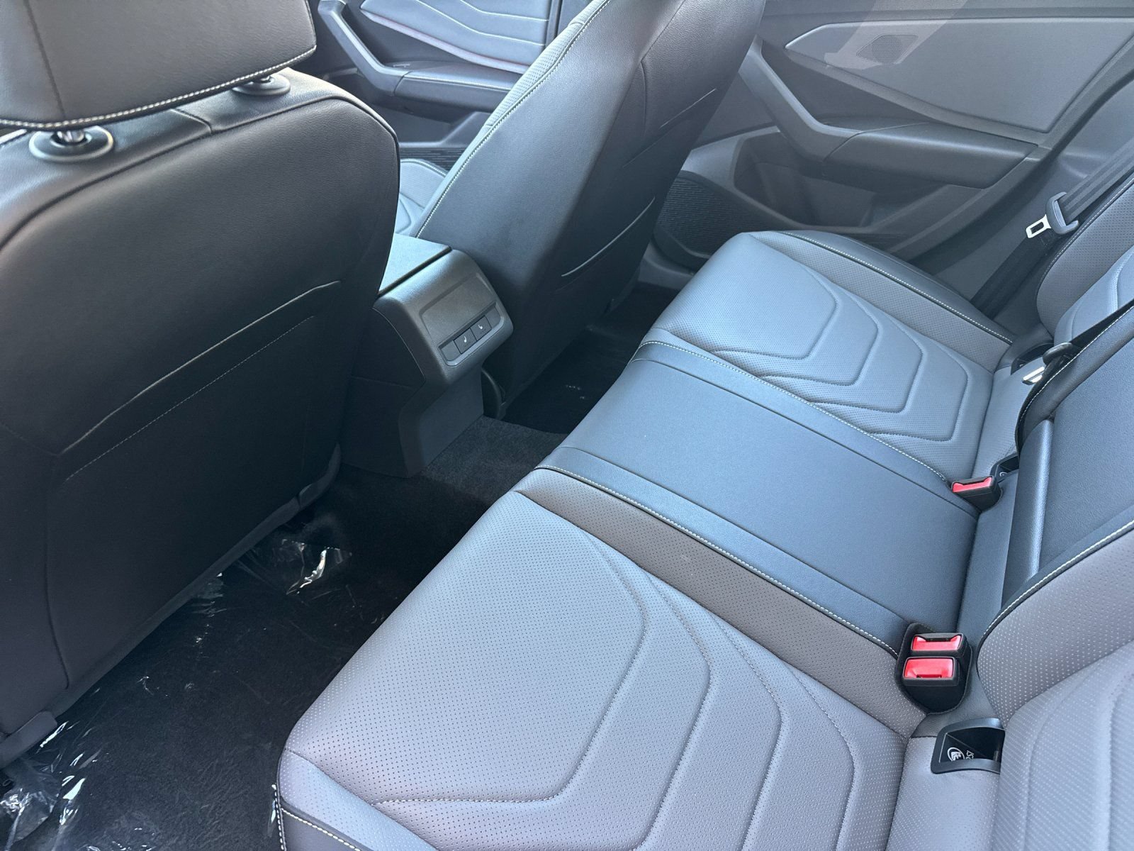 New 2026 Volkswagen Jetta SEL FWD image 12