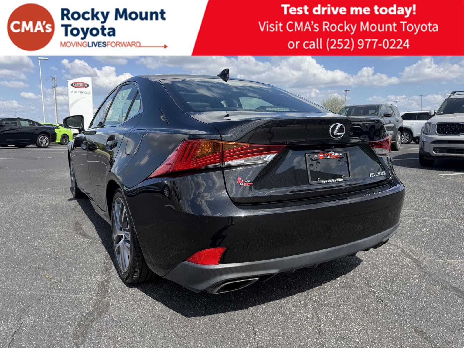 Used 2018 Lexus IS 300 w/ Accessory Package 2 image 5