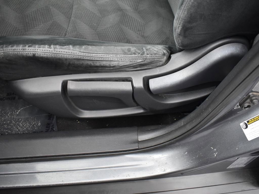 Used 2016 Nissan Rogue S image 14