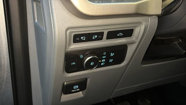 Used 2021 Ford F150 XLT w/ Equipment Group 302A High image 11