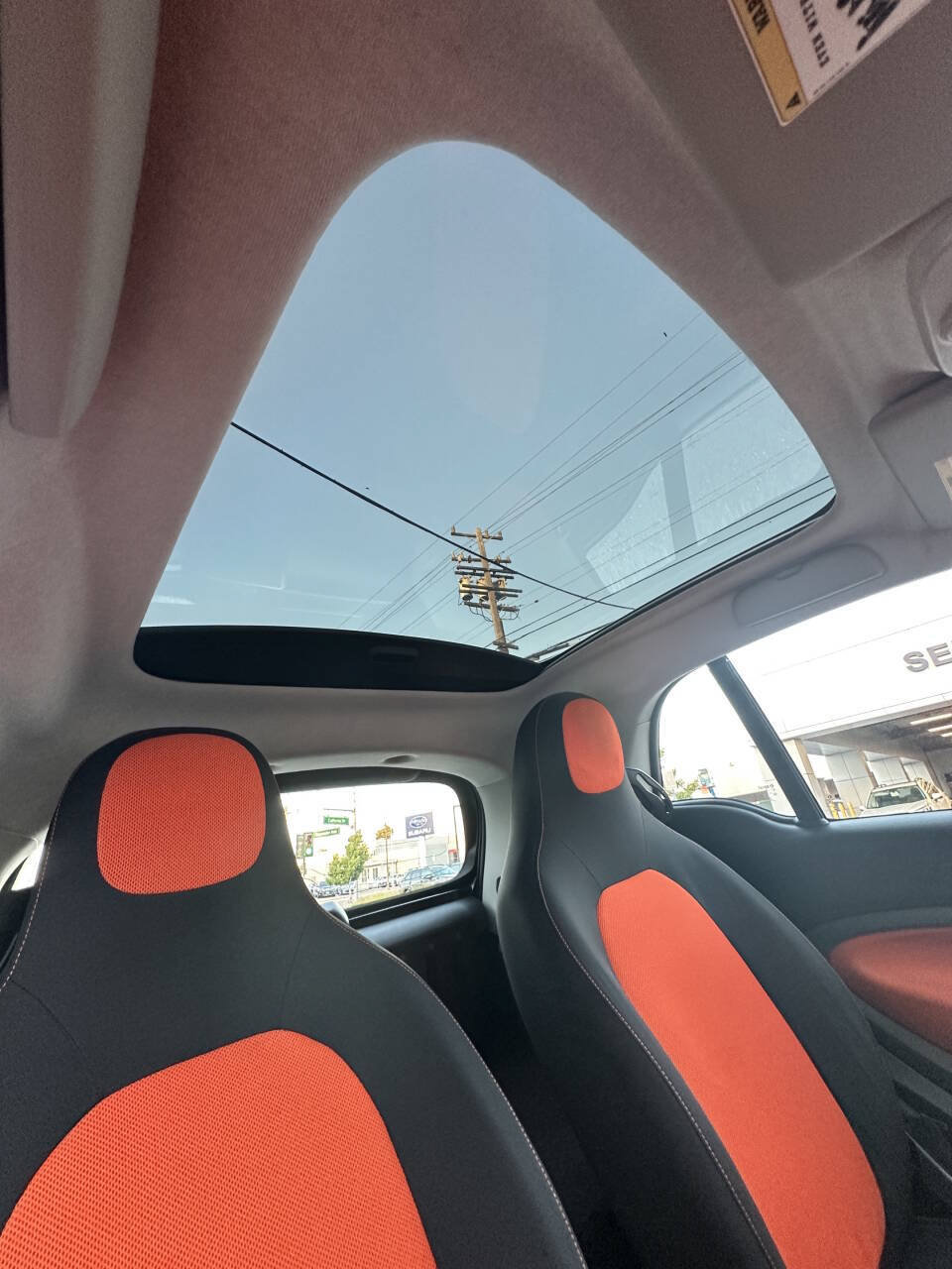Used 2016 smart fortwo passion w/ Edition #1 Package RWD image 19