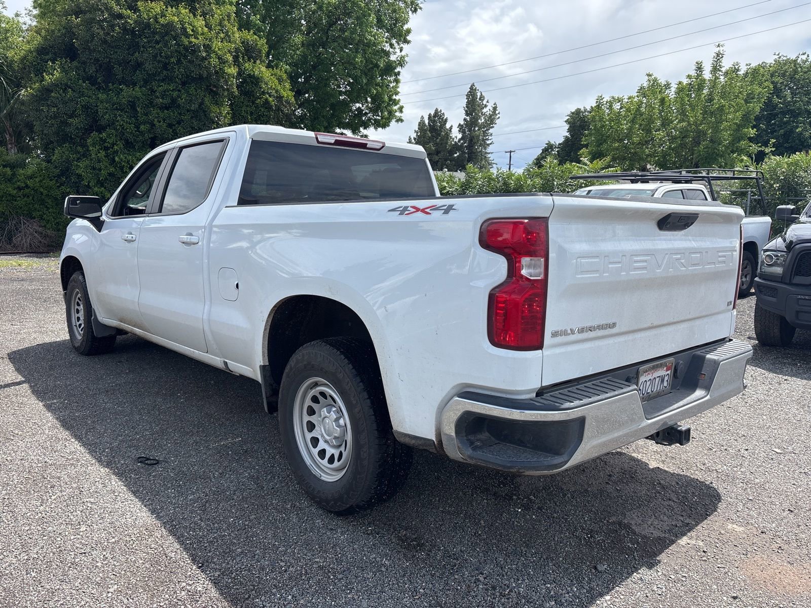 Used 2022 Chevrolet Silverado 1500 LT w/ Max Trailering Package AWD/4WD image 3