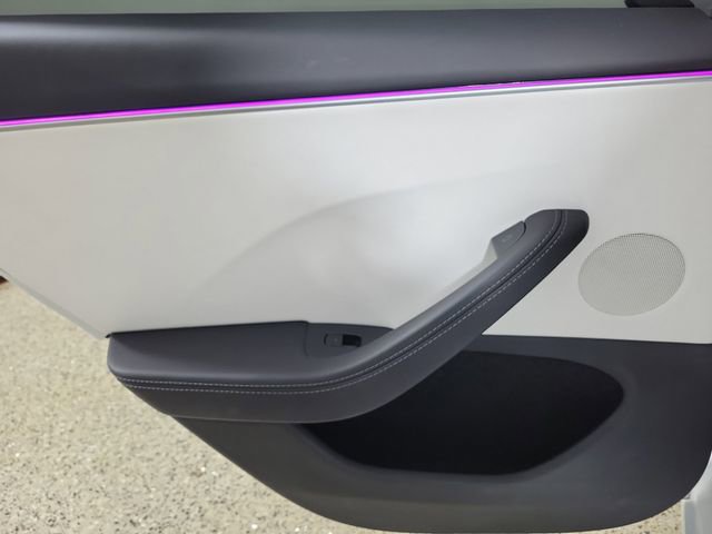 Used 2025 Tesla Model 3 Long Range RWD image 14