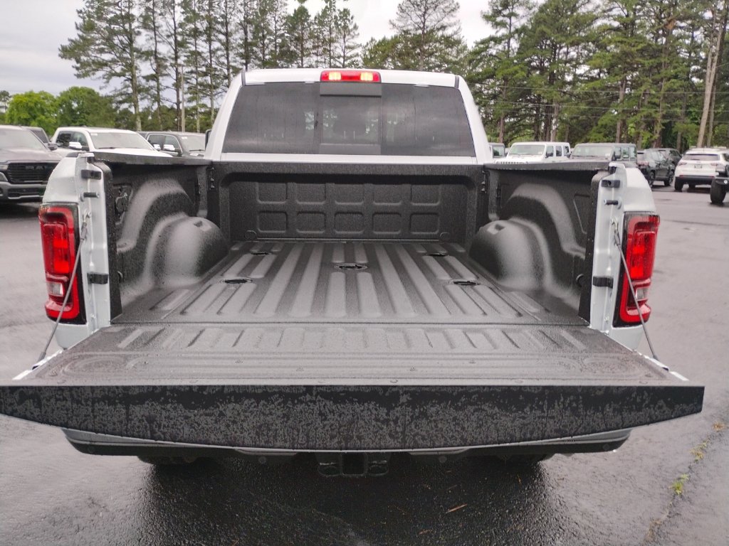 New 2026 RAM 2500 Tradesman AWD/4WD image 15