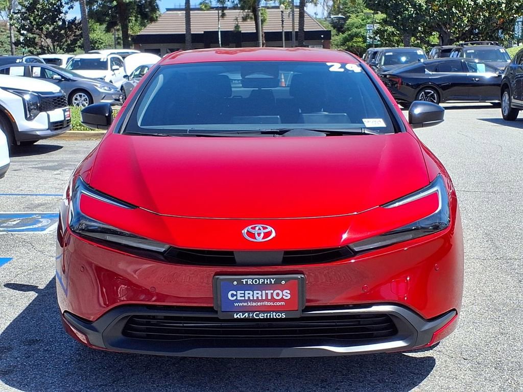 Used 2024 Toyota Prius LE image 6
