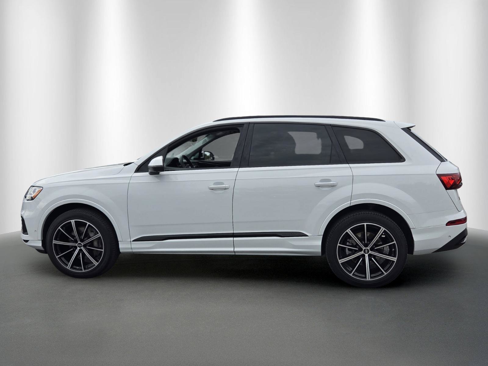 Used 2023 Audi Q7 3.0T Premium Plus AWD/4WD image 4