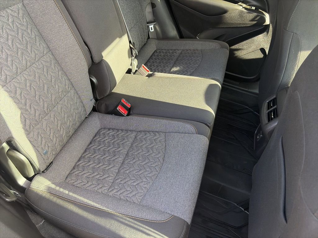 Certified 2024 Chevrolet Equinox LT w/ LPO, Floor Liner Package image 22