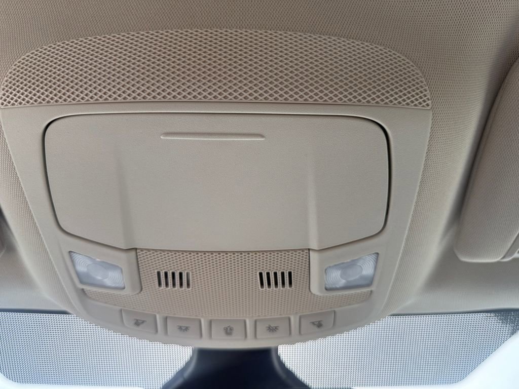 Used 2024 Ford Edge SEL AWD/4WD image 20