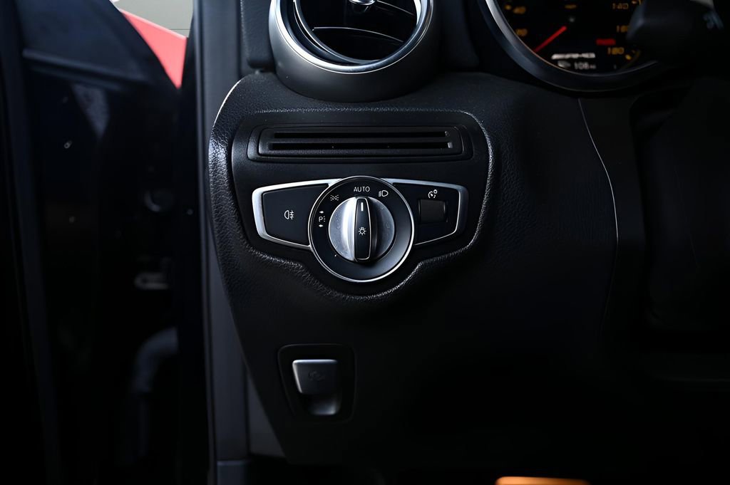 Used 2021 Mercedes-Benz GLC 43 AMG 4MATIC w/ Multimedia Package image 16