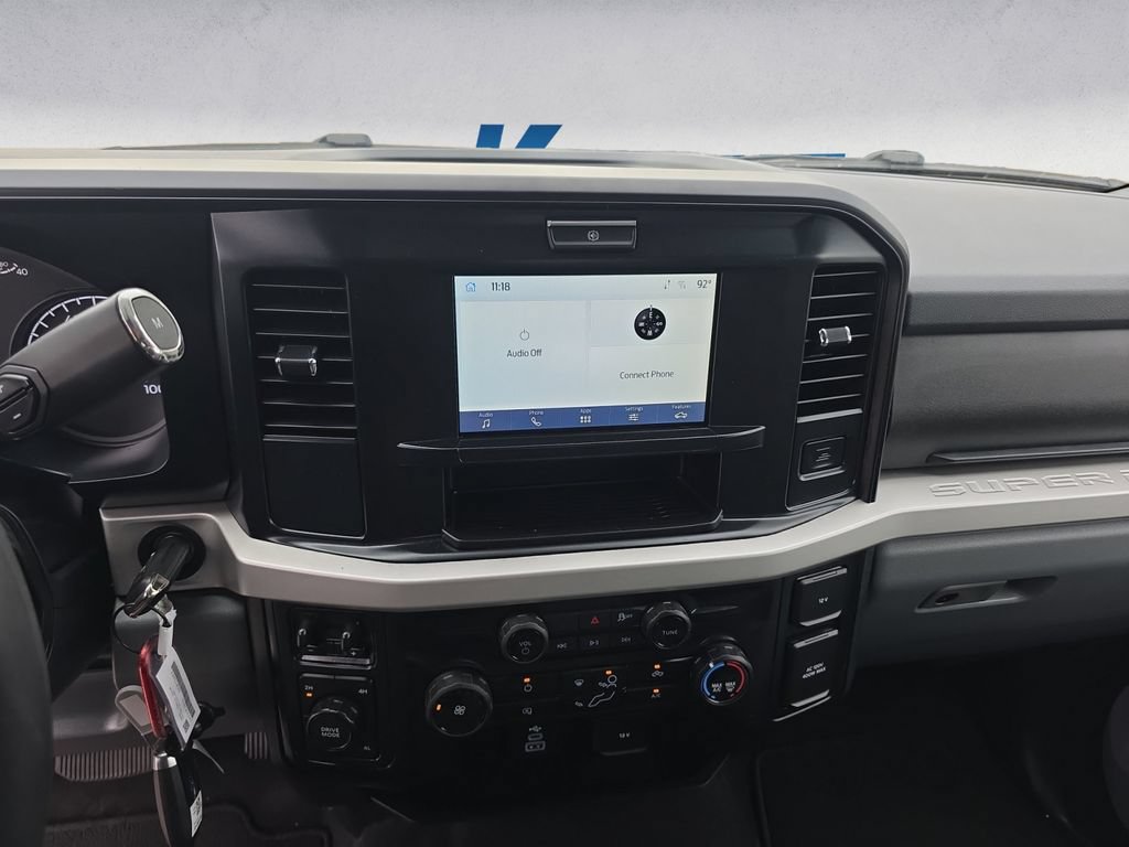 Used 2025 Ford F350 XLT AWD/4WD image 11