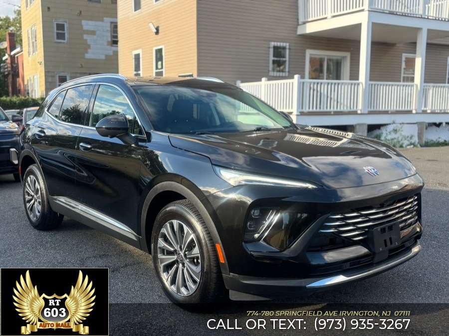 Used 2024 Buick Envision Preferred AWD/4WD image 3