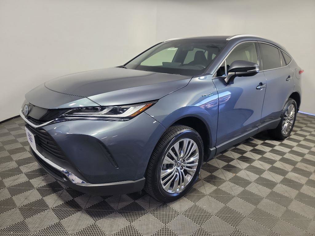 Used 2021 Toyota Venza Limited image 12