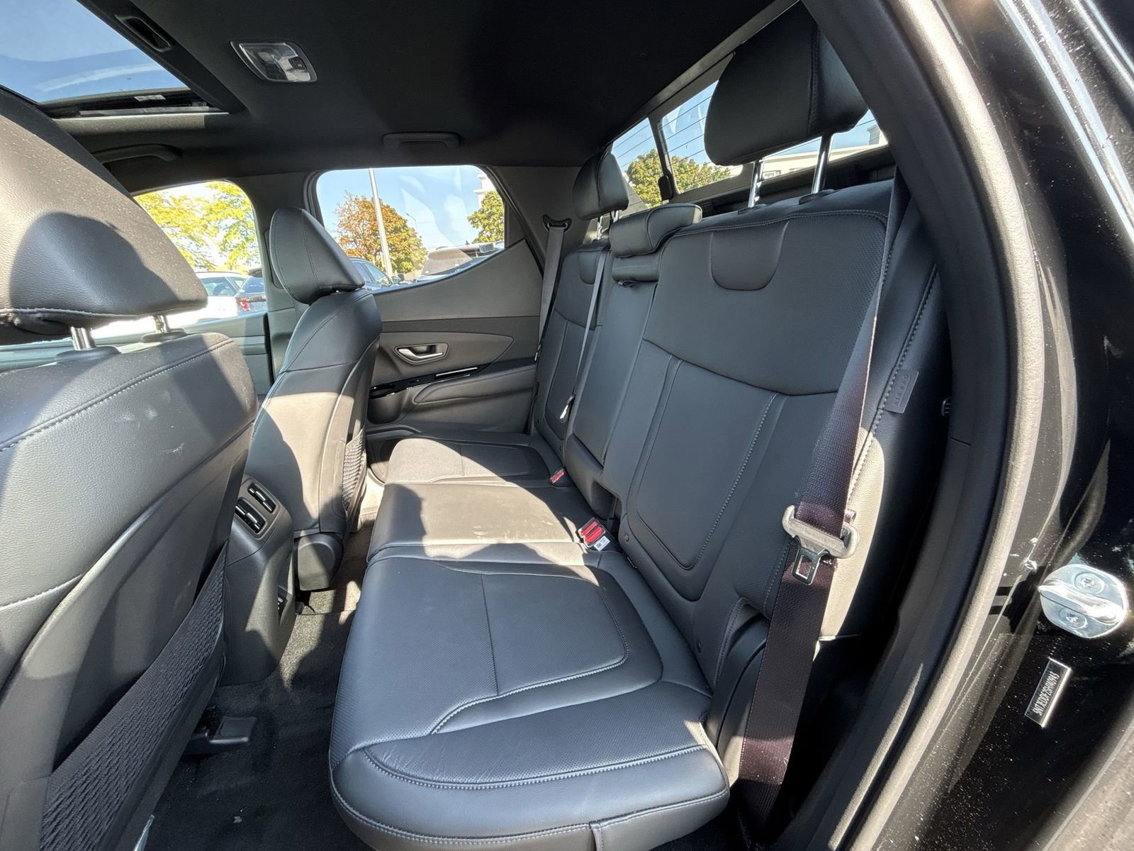 Used 2025 Hyundai Santa Cruz Limited image 26